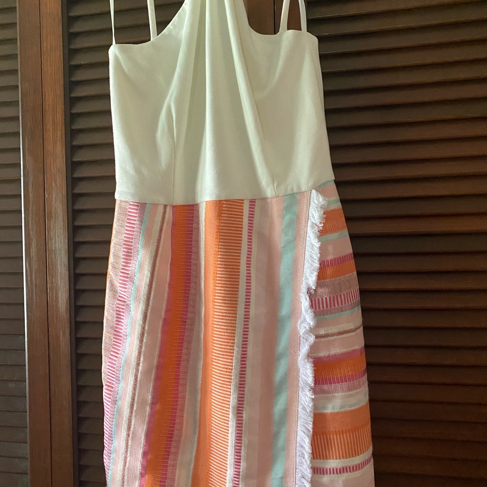 Summer dress sleveless size 4